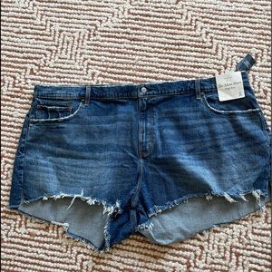 Abercrombie curve love shorts
